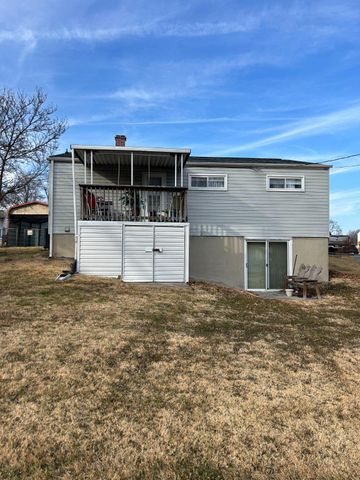 7660 3RD AVE, Glen Burnie, MD 21060