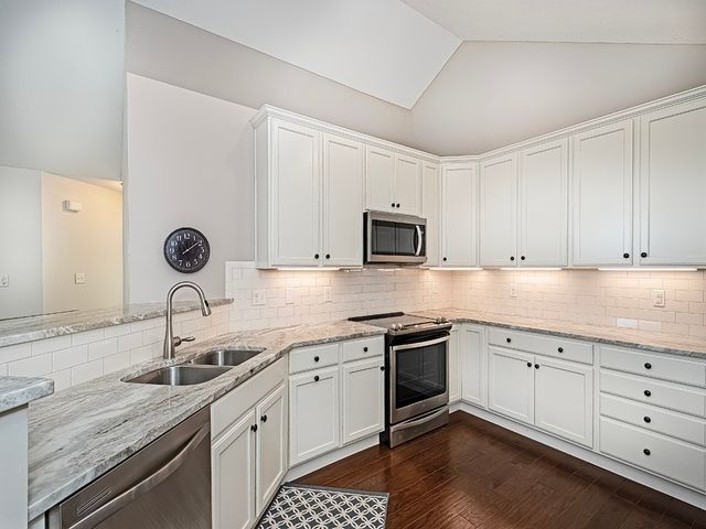 2174 Westview Circle, Harmony Boro, PA 16037