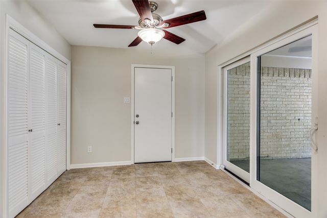 5116 Lovell Avenue, Fort Worth, TX 76107