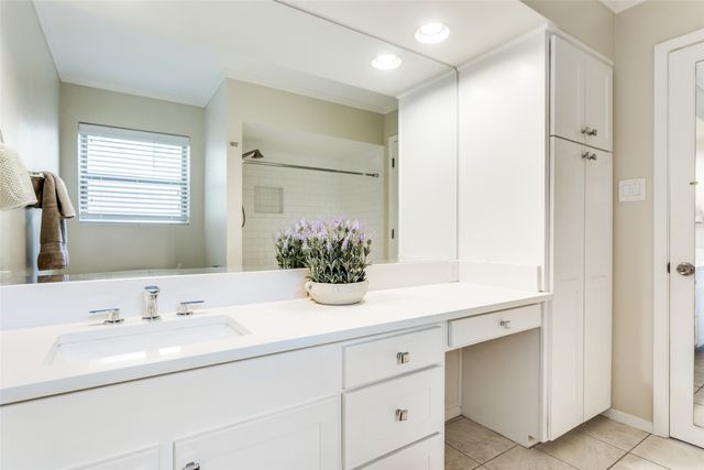 5116 Lovell Avenue, Fort Worth, TX 76107