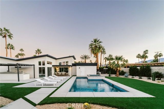 2197 Jacques Drive, Palm Springs, CA 92262
