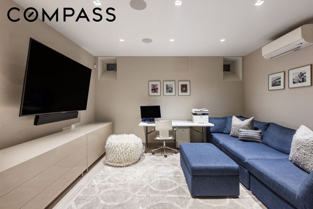 304 E 82nd Street, New York City, NY 10028
