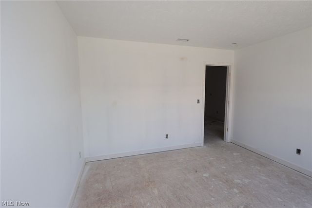 5093 Shepherds Glen, Willoughby, OH 44094