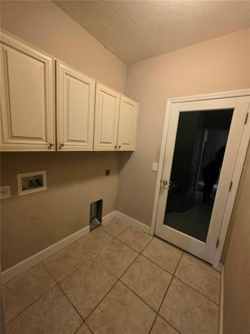 14303 KING TOM PLACE, Ruskin, FL 33573
