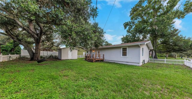 4602 W CHISHOLM STREET, Tampa, FL 33616