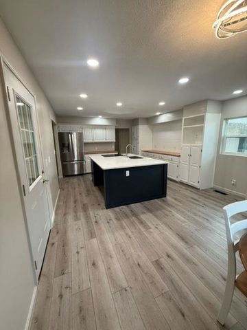 14730 E 63rd Street S, Derby, KS 67037