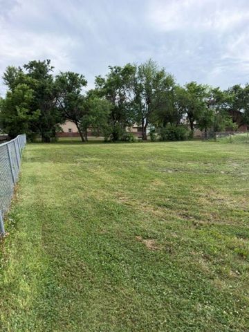 14730 E 63rd Street S, Derby, KS 67037