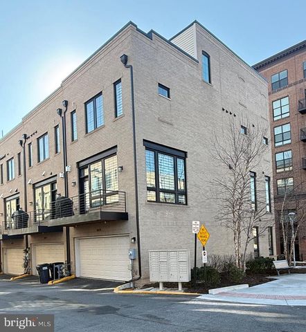 1870 EASTERLY RD, Reston, VA 20190