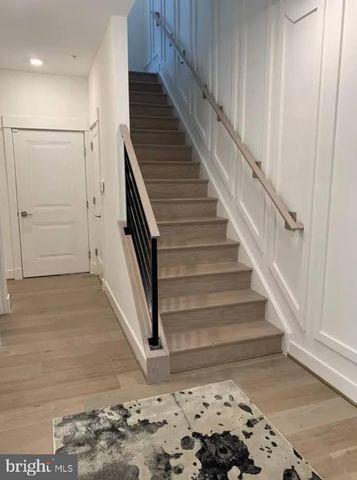 1870 EASTERLY RD, Reston, VA 20190