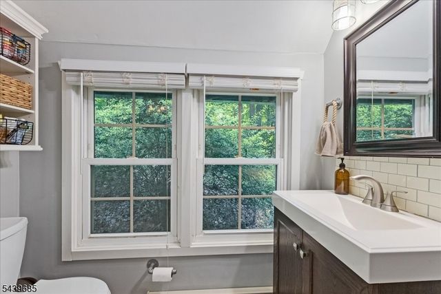 359 E Shore Trl, Sparta Twp., NJ 07871