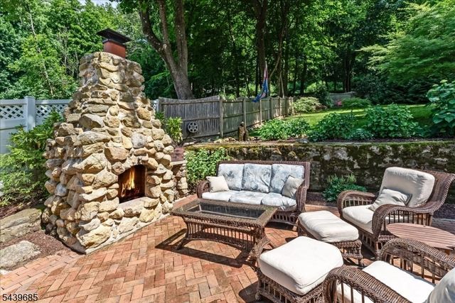 359 E Shore Trl, Sparta Twp., NJ 07871