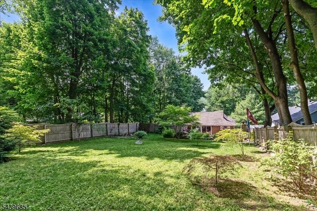 359 E Shore Trl, Sparta Twp., NJ 07871