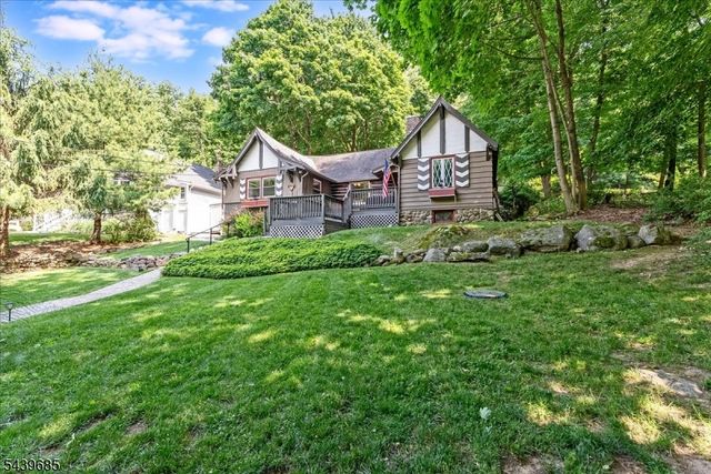 359 E Shore Trl, Sparta Twp., NJ 07871