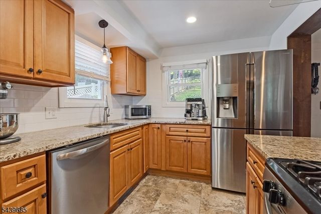 359 E Shore Trl, Sparta Twp., NJ 07871