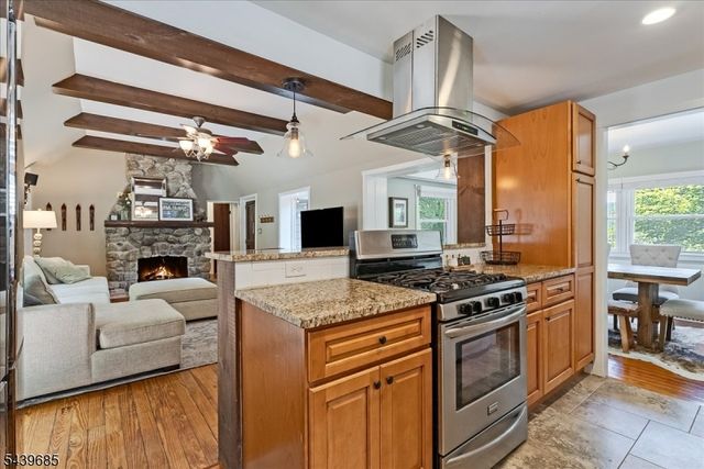 359 E Shore Trl, Sparta Twp., NJ 07871