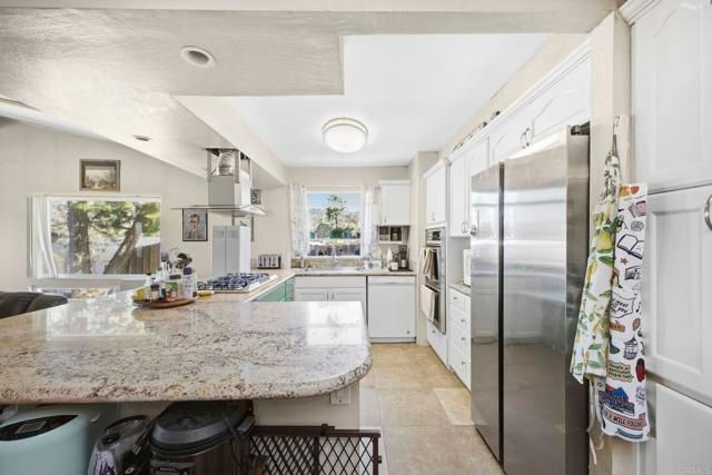 146 Fargo Glen, Escondido, CA 92027