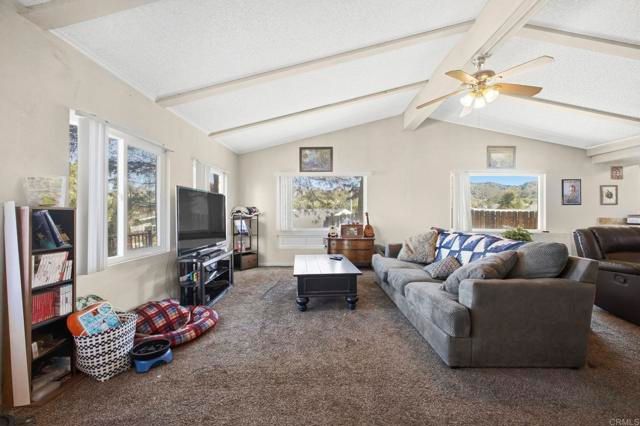 146 Fargo Glen, Escondido, CA 92027