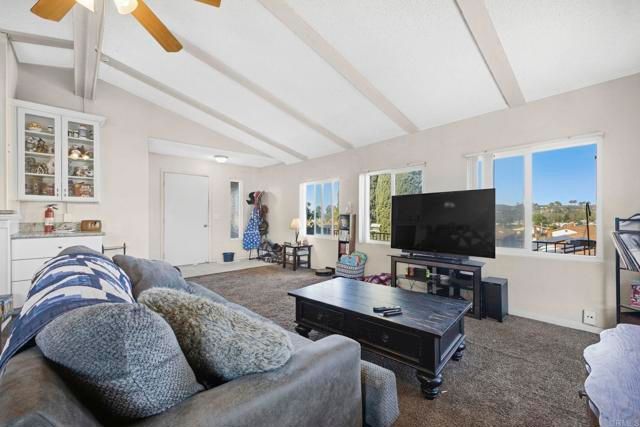 146 Fargo Glen, Escondido, CA 92027