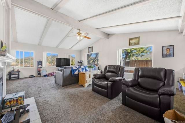 146 Fargo Glen, Escondido, CA 92027