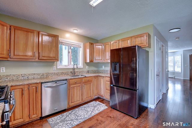 7 Bittersweet Lane 7, South Windsor, CT 06074