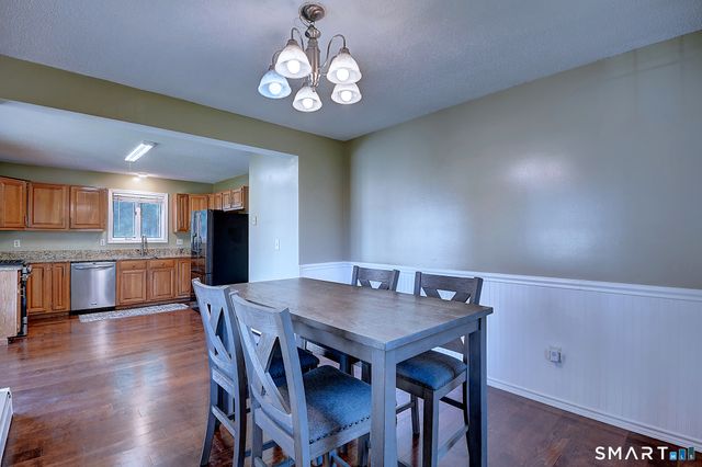 7 Bittersweet Lane 7, South Windsor, CT 06074