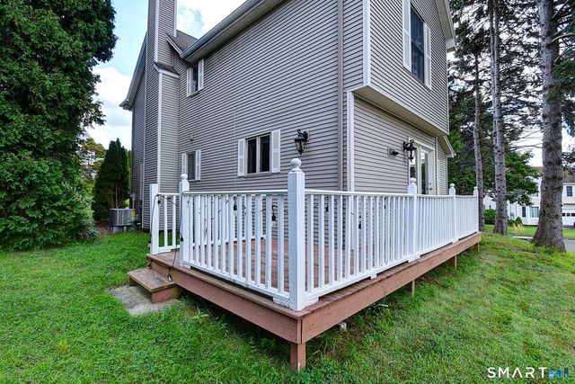 7 Bittersweet Lane 7, South Windsor, CT 06074
