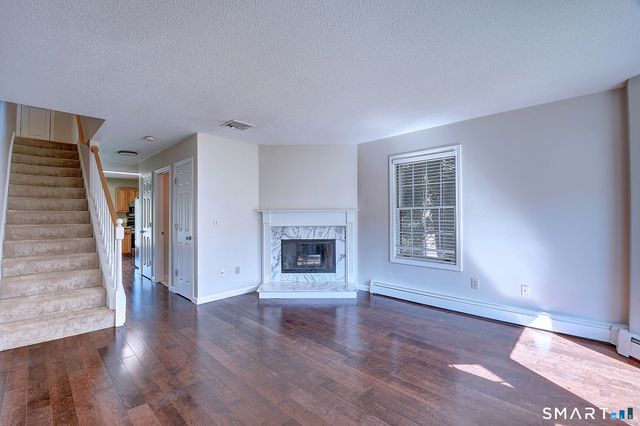 7 Bittersweet Lane 7, South Windsor, CT 06074