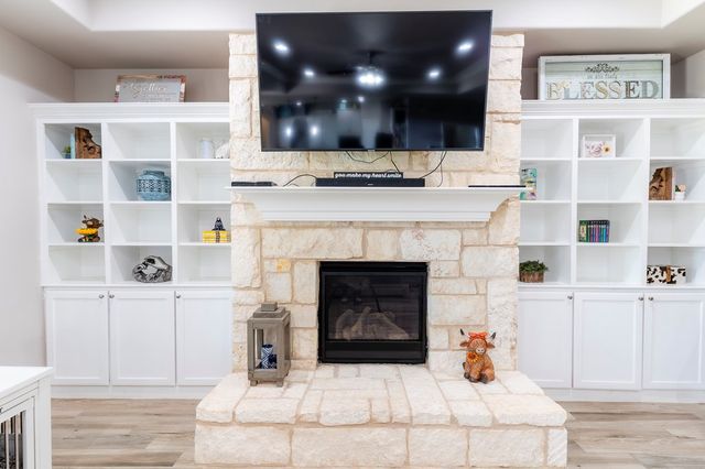 6004 Sunrise Way, Midland, TX 79705