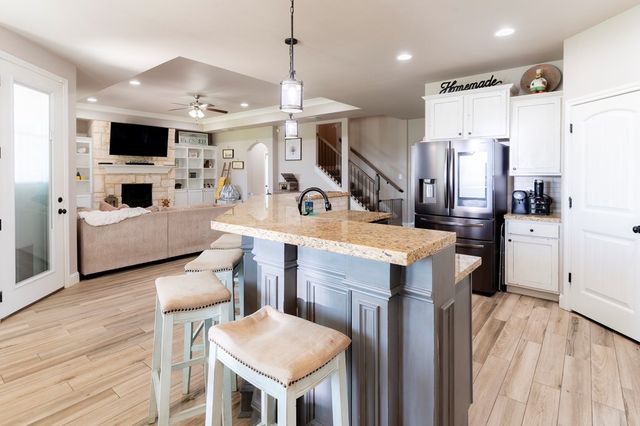 6004 Sunrise Way, Midland, TX 79705
