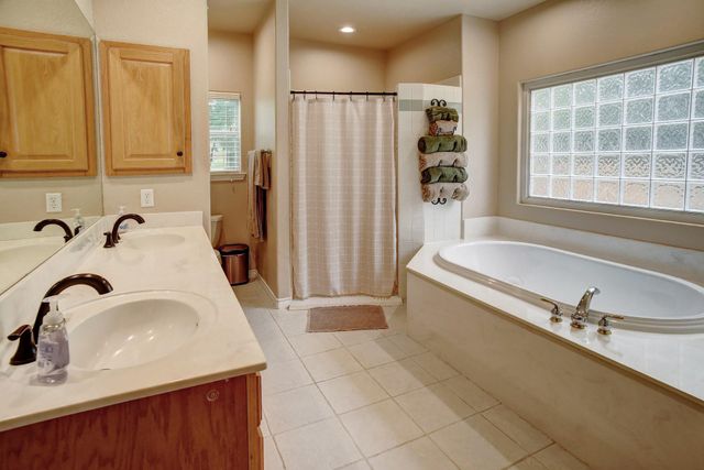 147 Spring MDW, Bastrop, TX 78602