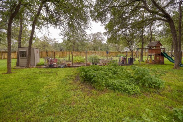 147 Spring MDW, Bastrop, TX 78602