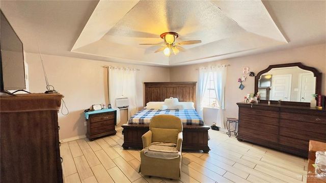 138 Valle Vista Drive, Elsa, TX 78543