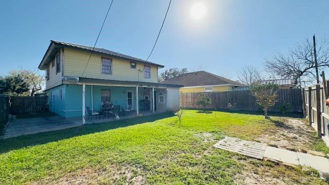 138 Valle Vista Drive, Elsa, TX 78543