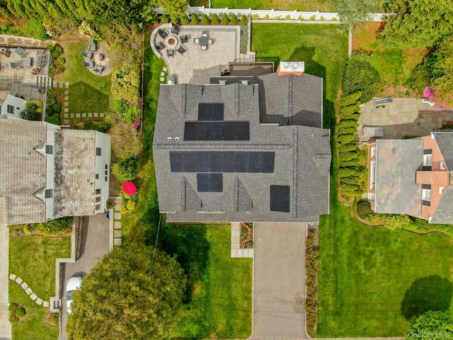13 Knollwood Road, Eastchester, NY 10709