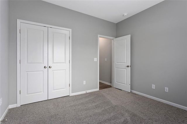 611 Fall Creek Drive, Belton, MO 64012