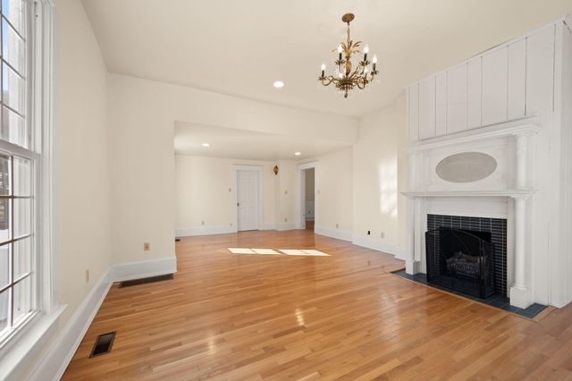 406 N Main Street, Somerset, KY 42501
