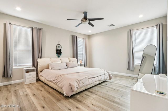 4869 E MURIEL Drive, Scottsdale, AZ 85254