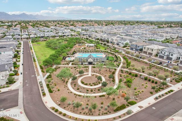 4869 E MURIEL Drive, Scottsdale, AZ 85254