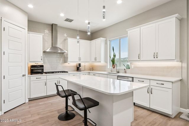 4869 E MURIEL Drive, Scottsdale, AZ 85254