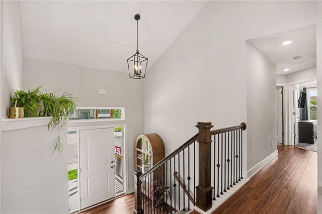 12634 Fountain Lake Circle, Grandview, MO 64030