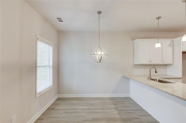 6350 Pine Ridge Point, Lula, GA 30554