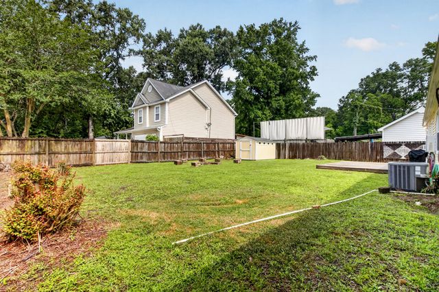 8805 Antler Drive, North Charleston, SC 29406