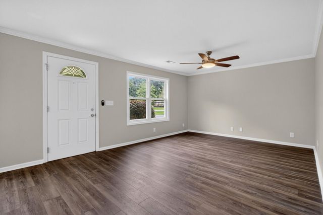 8805 Antler Drive, North Charleston, SC 29406