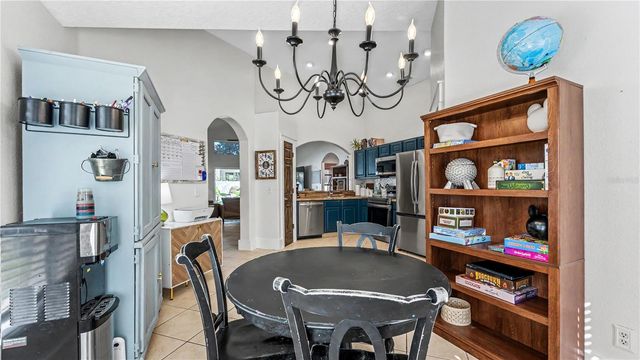 815 WINDSOR ESTATES DRIVE, Davenport, FL 33837