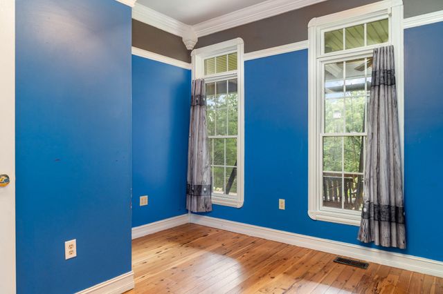 215 Colony Road, Manchester, KY 40962