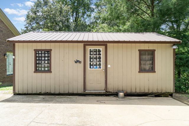 215 Colony Road, Manchester, KY 40962