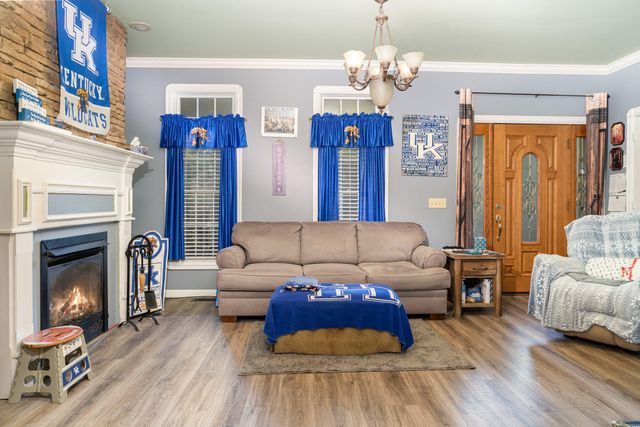 215 Colony Road, Manchester, KY 40962