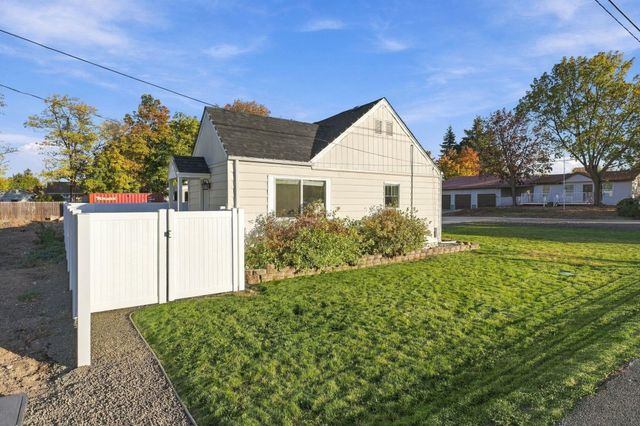 8701 E Cataldo Ave, Spokane Valley, WA 99212