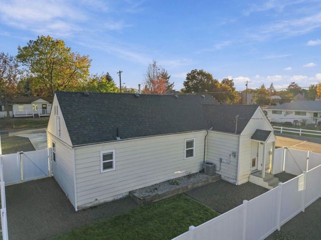 8701 E Cataldo Ave, Spokane Valley, WA 99212