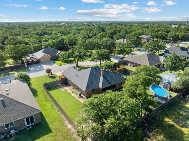 110 Westwood Court, Cisco, TX 76437